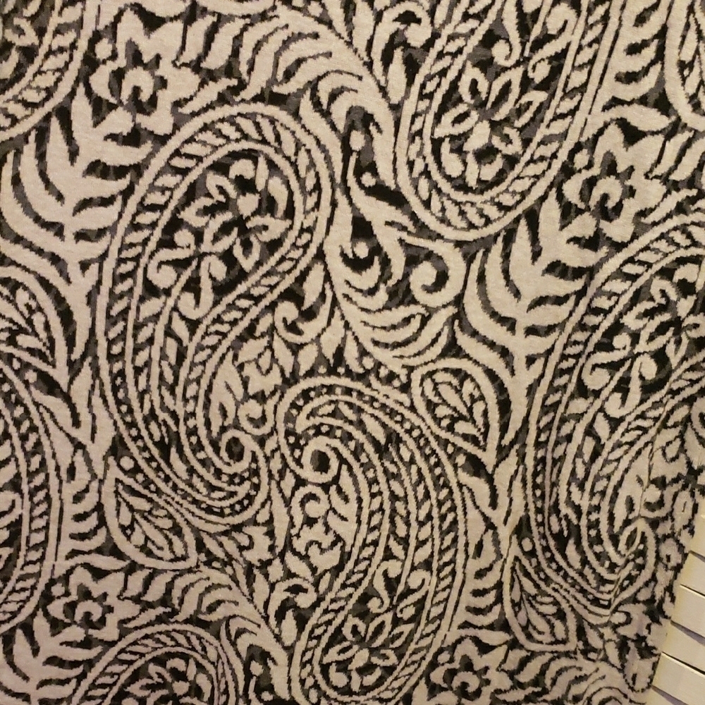 Peruvian Connection Black and White Paisley Skirt Size M - Picture 2 of 5